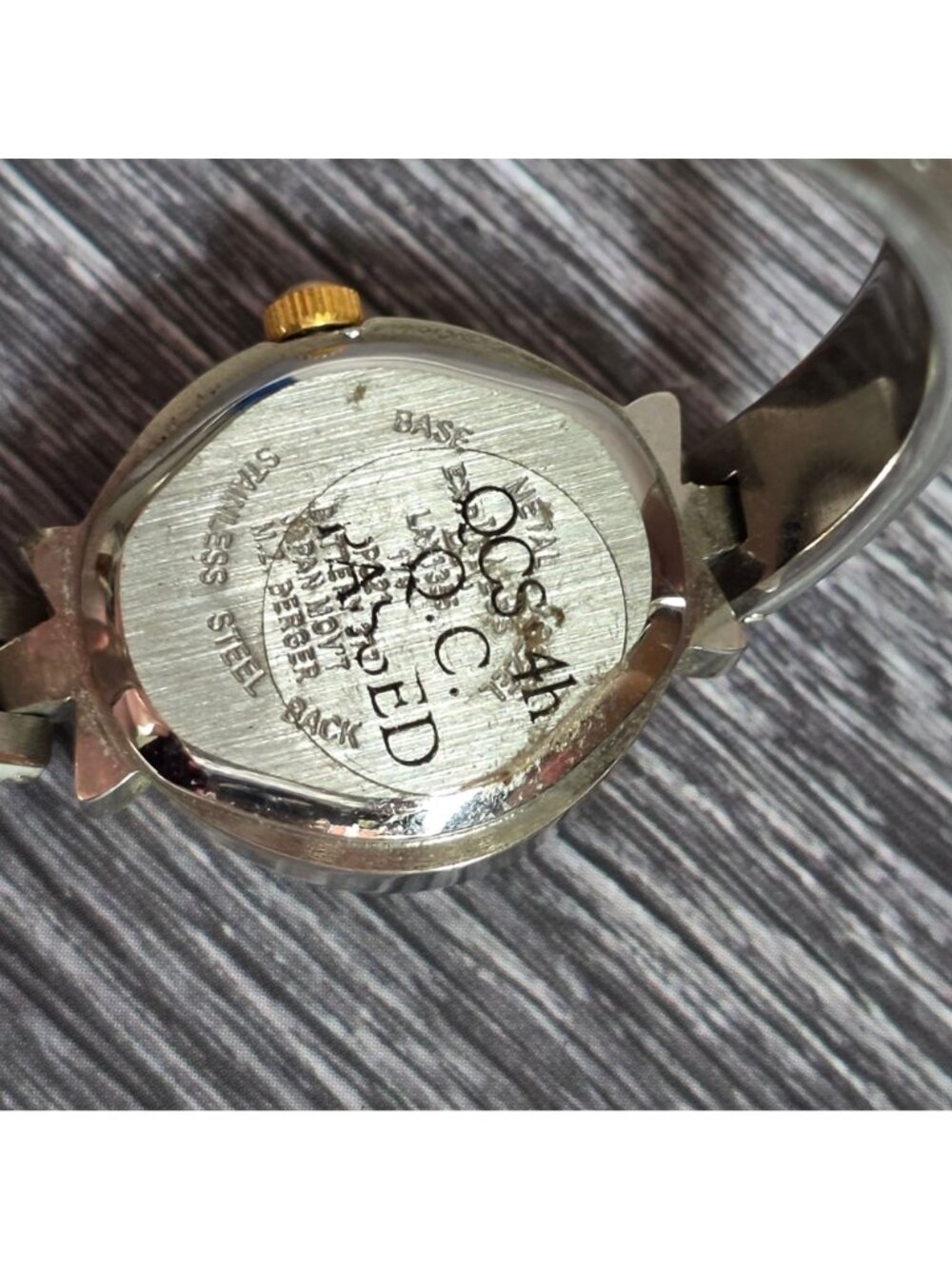 LAExpress Ladies Gold & Silver Tone Quartz Watch With Engraved Design Band - Picture 5 of 5